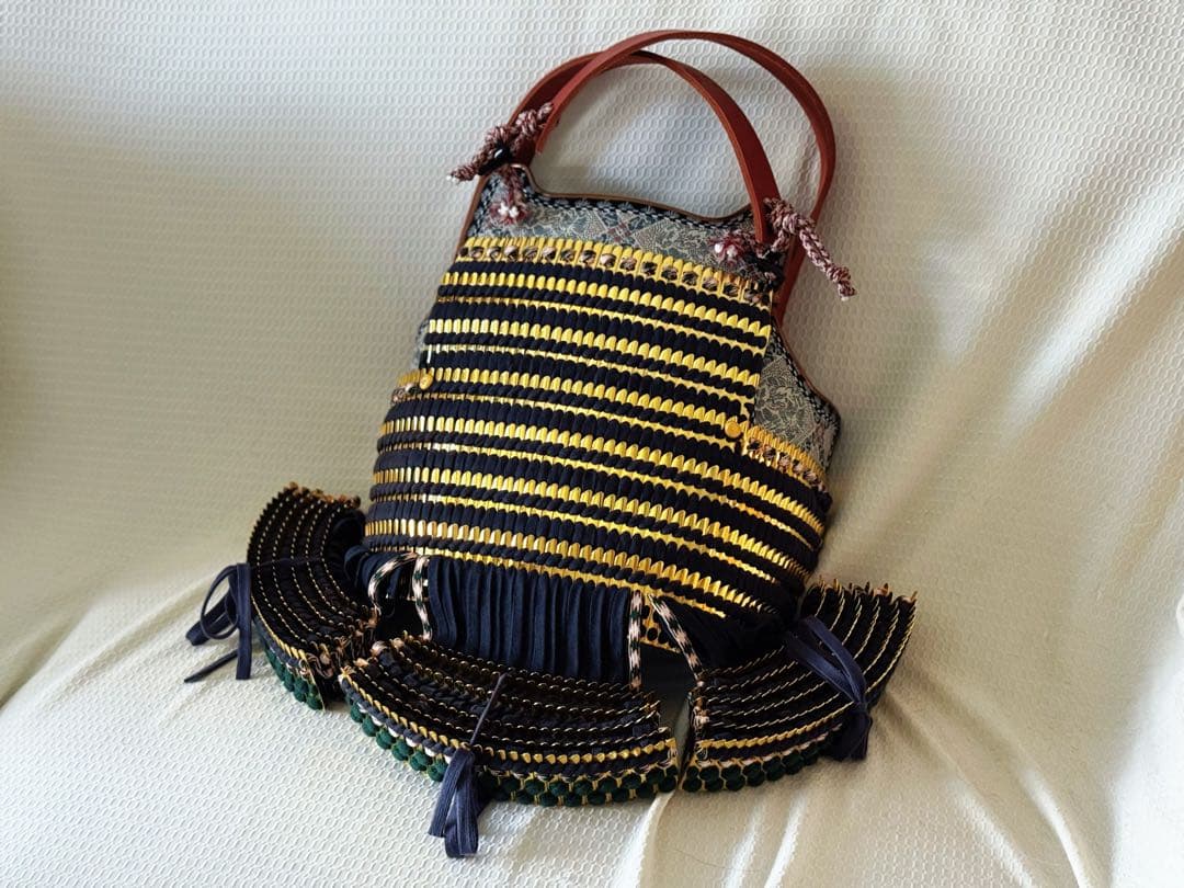 18K鍍金　日本武具胴　武具　甲冑　鎧　兜　侍　サムライ　武士　戦国