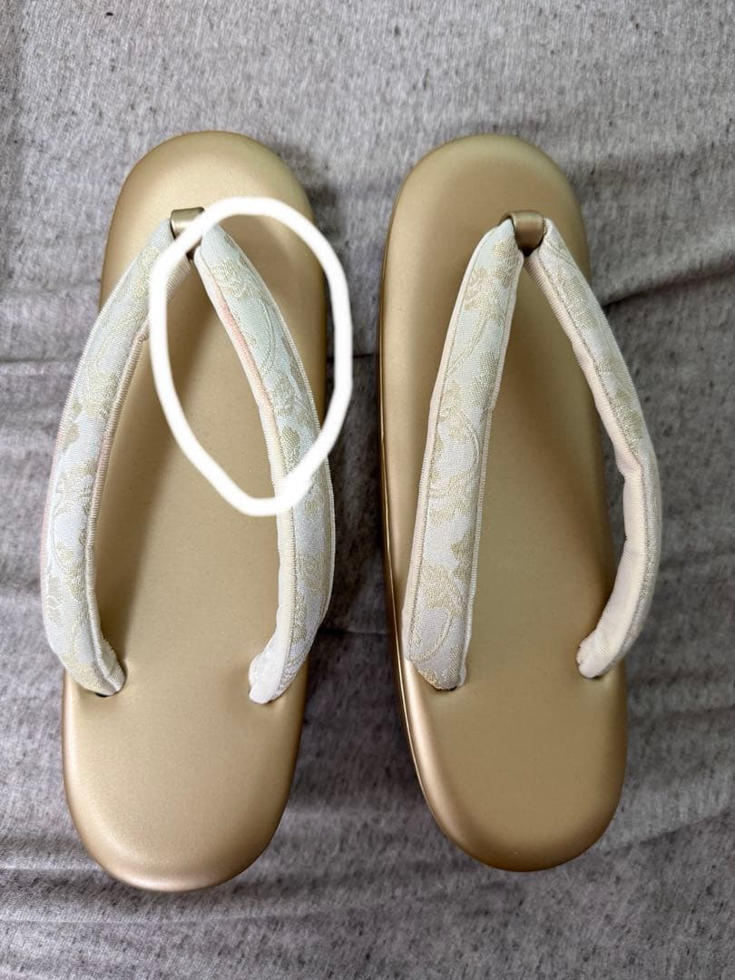 成人式⭐︎アイボリー 花柄 和装用バッグ 草履セット　used