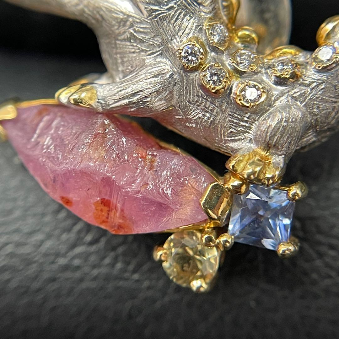 梶光夫先生作 750ワニモチーフのダイヤモンドピンブローチ