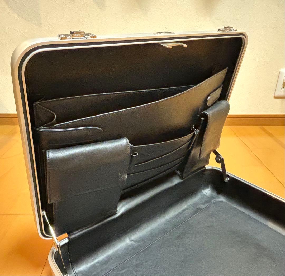 ZERO HALLIBURTON アルミ アタッシュケース