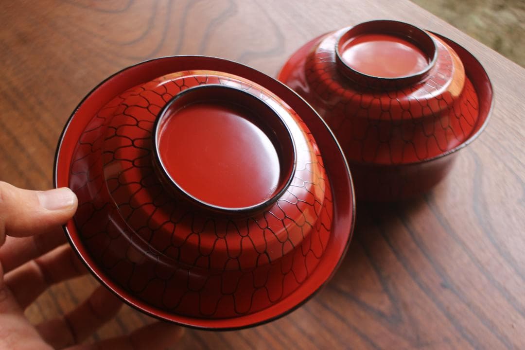 デッドストック！極上朱漆に風情ある網目文の美しい煮物椀2点（検輪島塗懐石道具