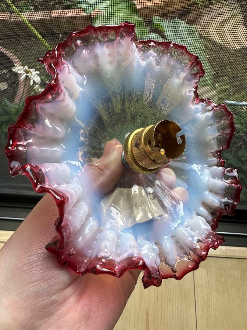 1920年代 フランス アンティーク オパールセントの可愛いアトリエ