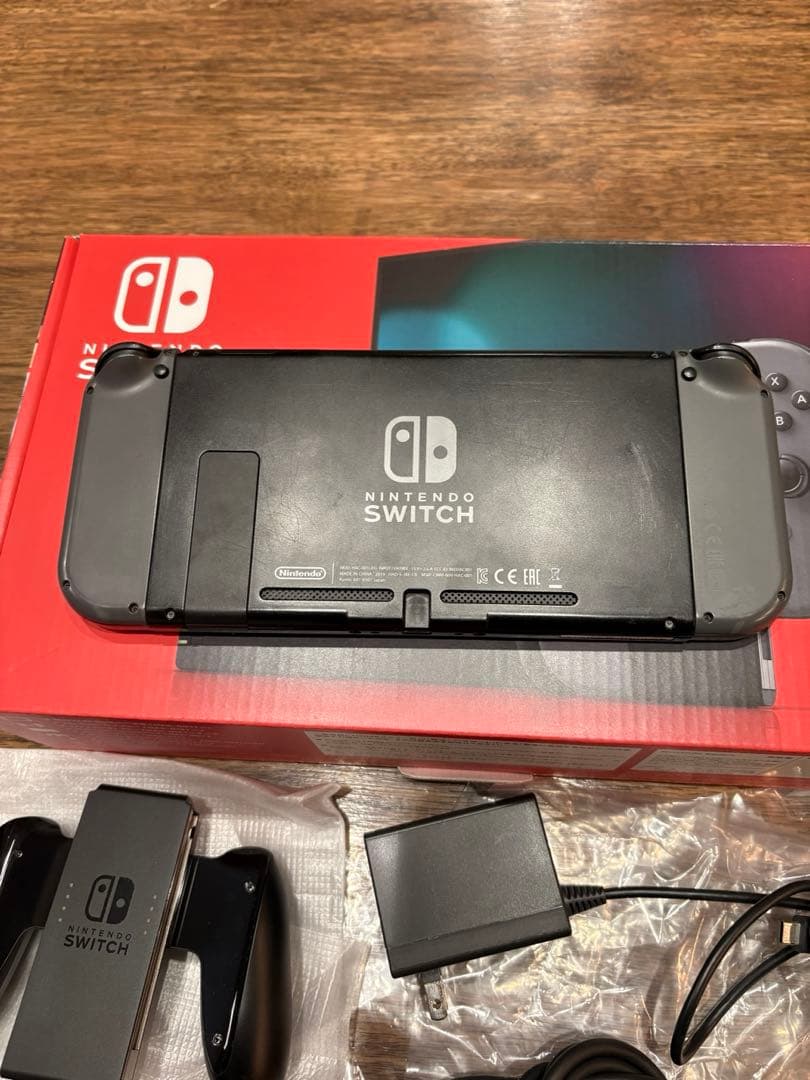 Nintendo Switch バッテリー強化版 初期化済み