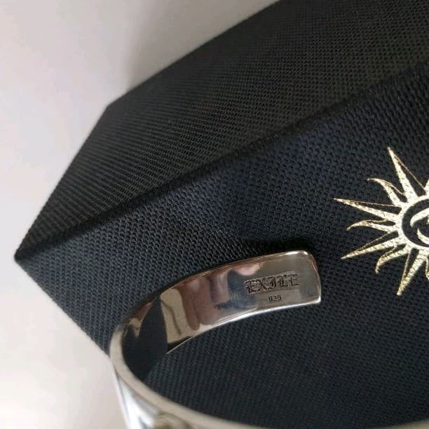 希少!EXILE ID TAKAHIROプロデュース シルバーレディースバングル