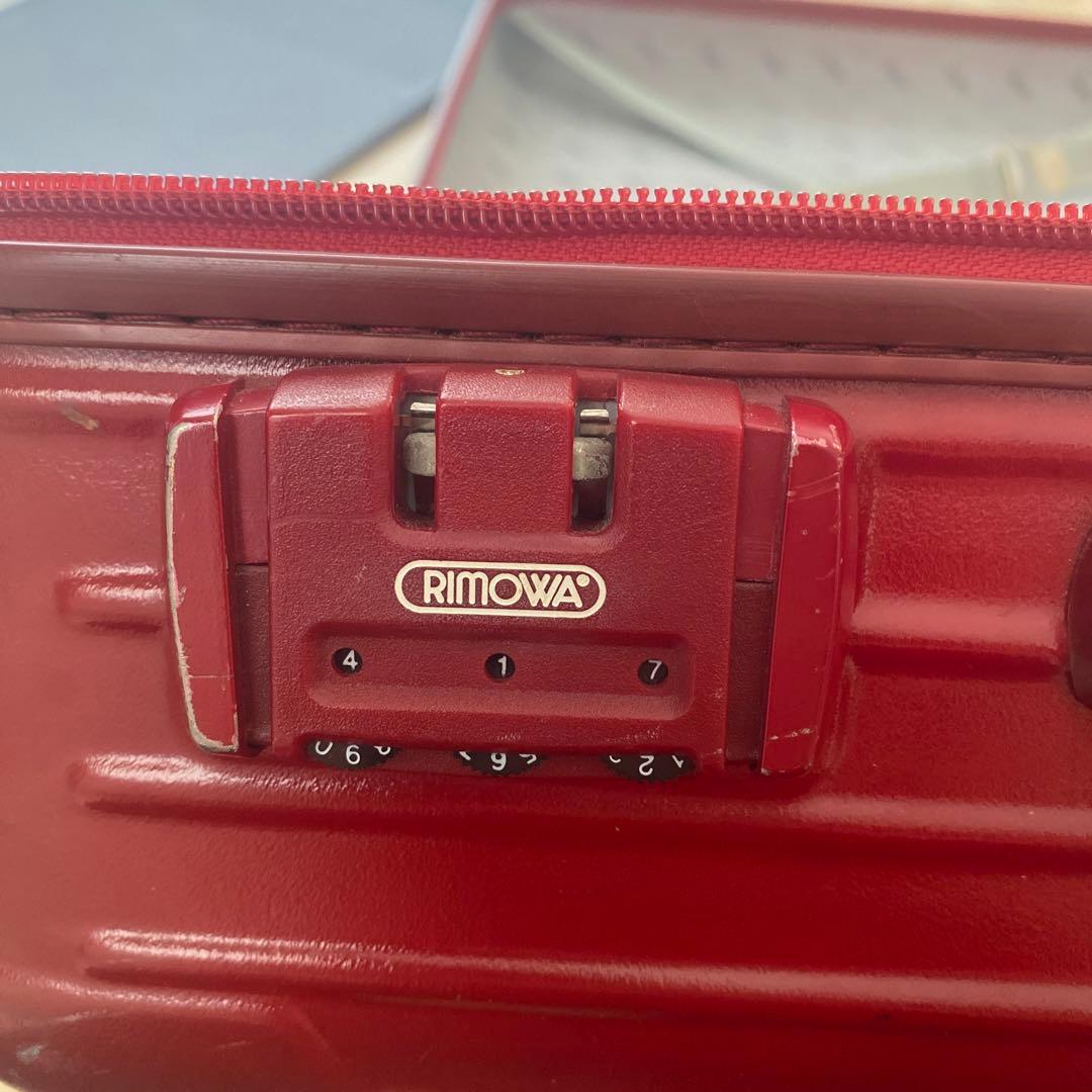 RIMOWAキャビンTROLLEY IATA約35L 2輪 レッド 軽量 リモワ 機内