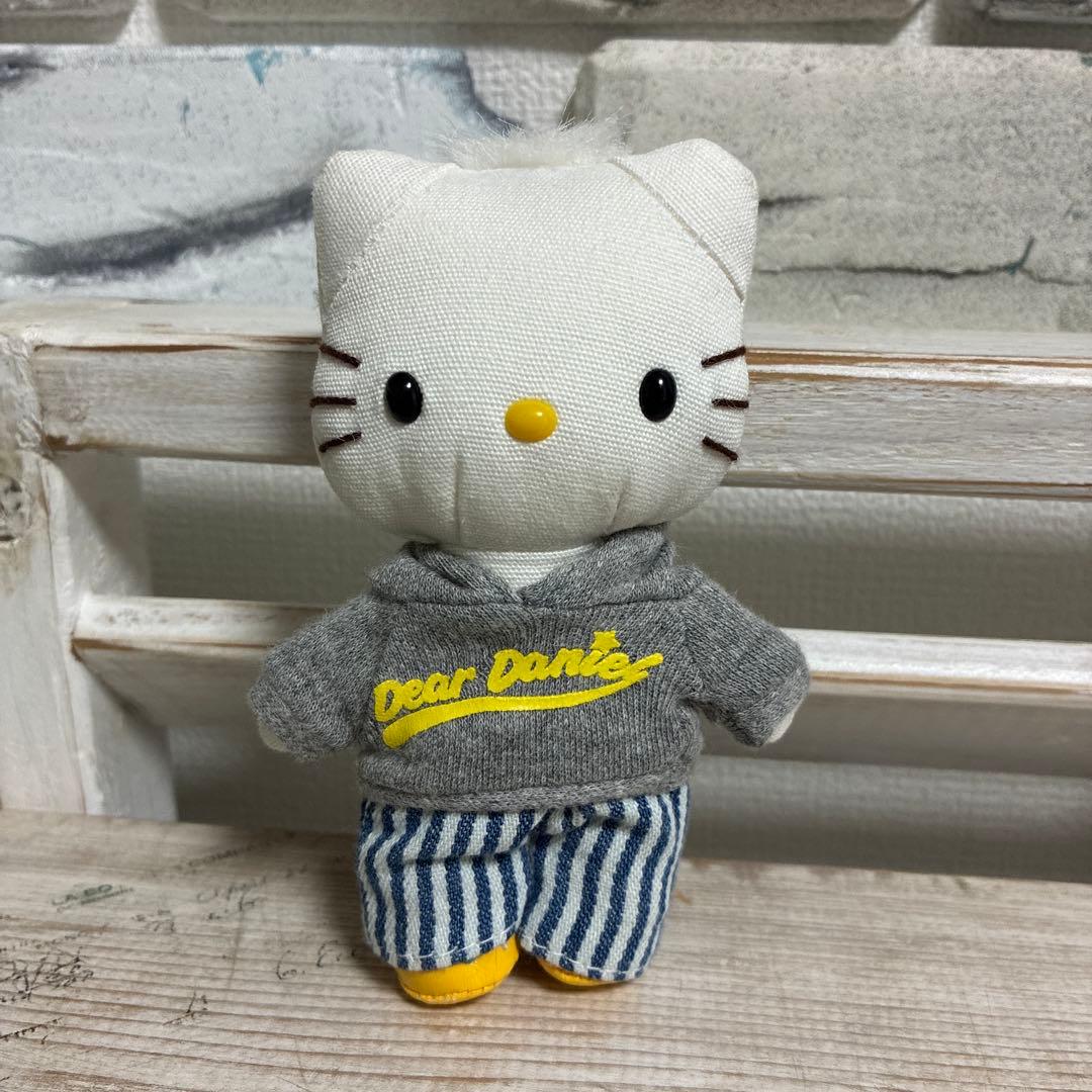 ハローキティ ダニエル マスコットキーホルダー