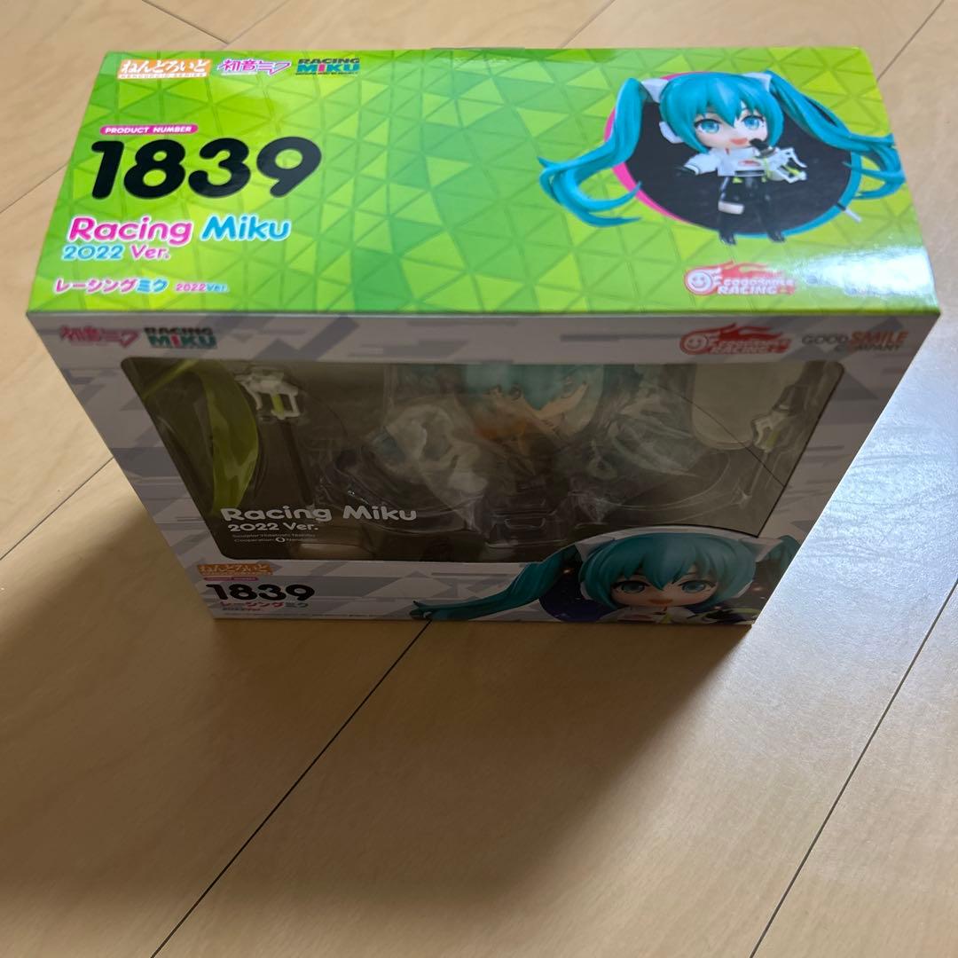 即購入ok!!】ねんどろいど 初音ミク レーシングミク 2022Ver. - メルカリ