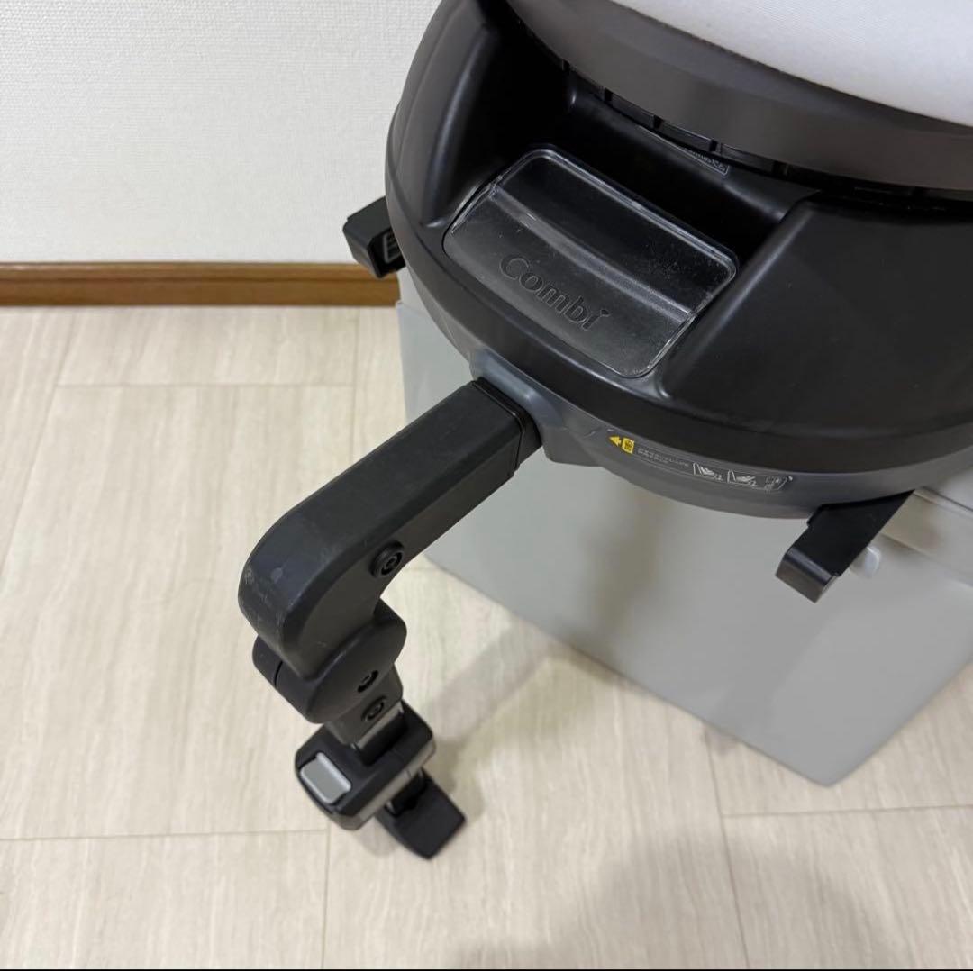 【極美品】コンビ クルムーヴスマート ISOFIX エッグショック JL-540