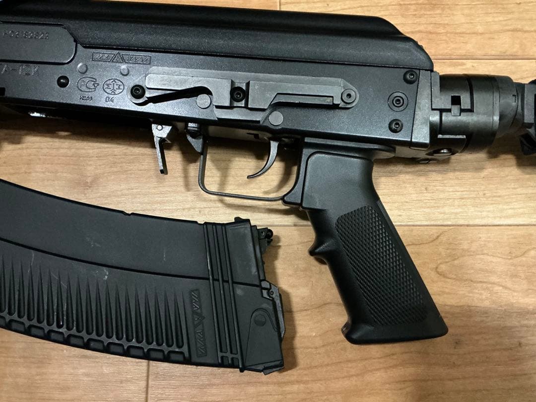 東京マルイSAIGA-12 SBS ガスガン