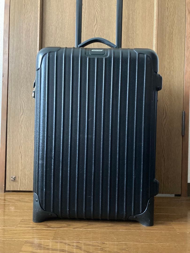 傷ありRIMOWA35Lキャリーケース 傷ありRIMOWA35Lキャリーケース