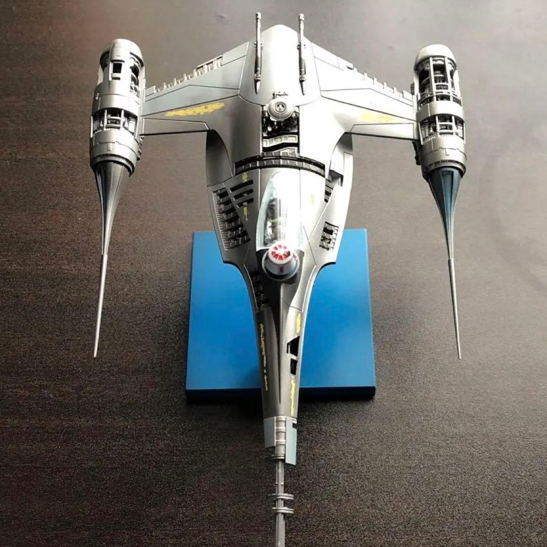 スターウォーズ　マンダロリアンN1スターファイター　組み立て塗装済み