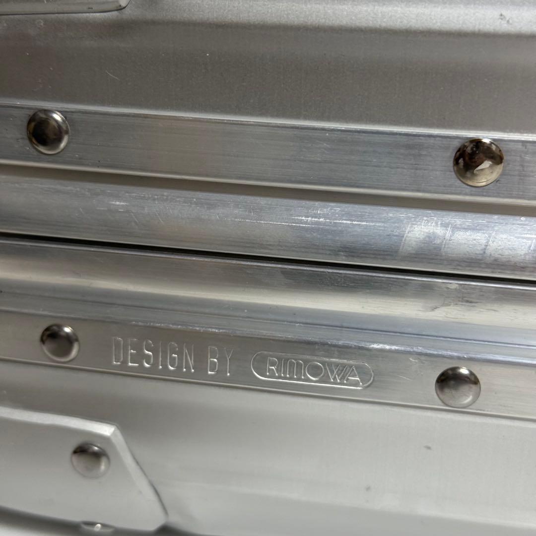 ⭐️極美品⭐️リモワ　ポルシェ　トパーズ　アタッシュケース　アルミ　シルバー　限定