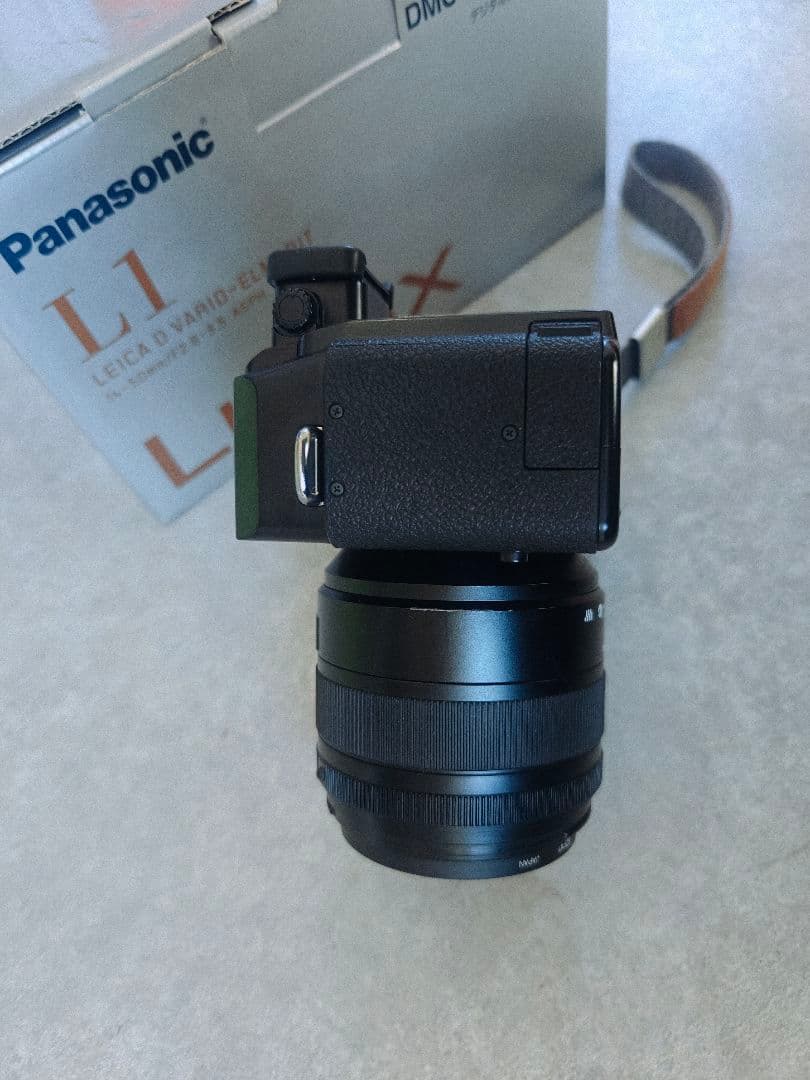 年末年始特価！］Panasonic LUMIX DMC-L1