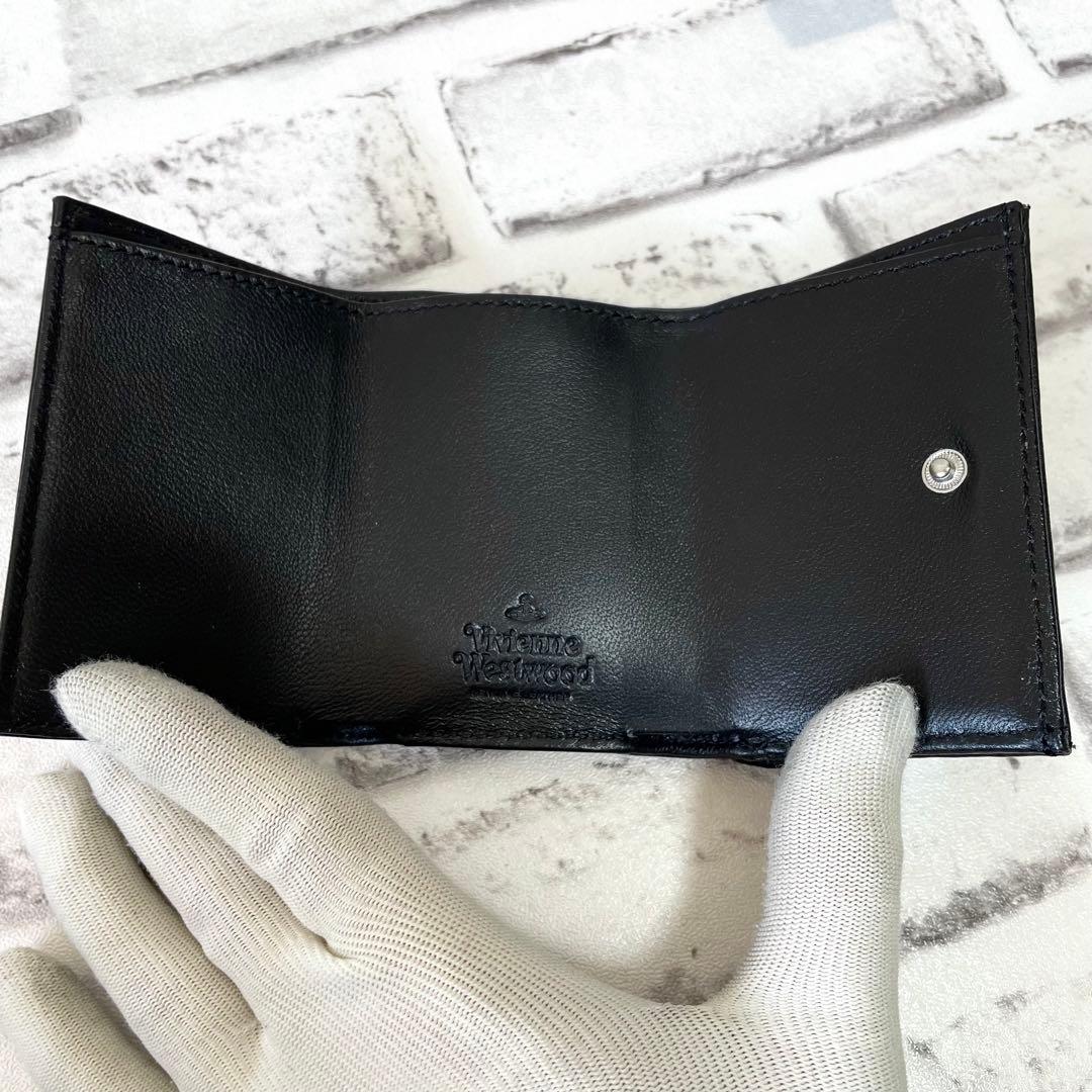 未使用保管品✨ヴィヴィアンウエストウッド 3つ折り財布 EMMA 黒の通販