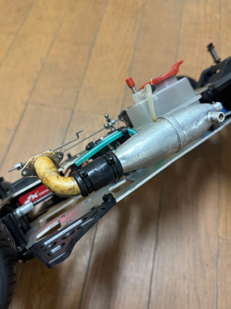 京商FW-03シャシ