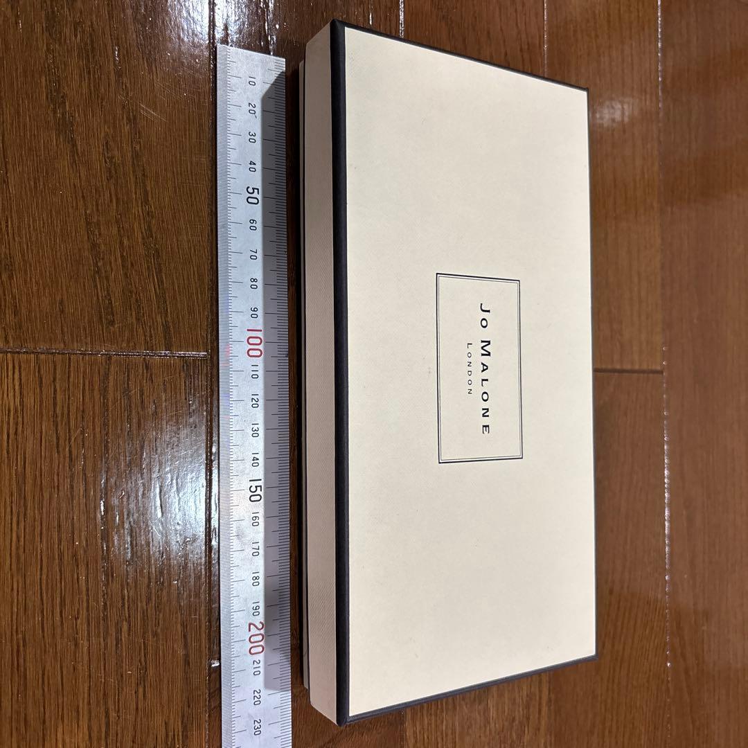Jo Malone London BOXと紙袋