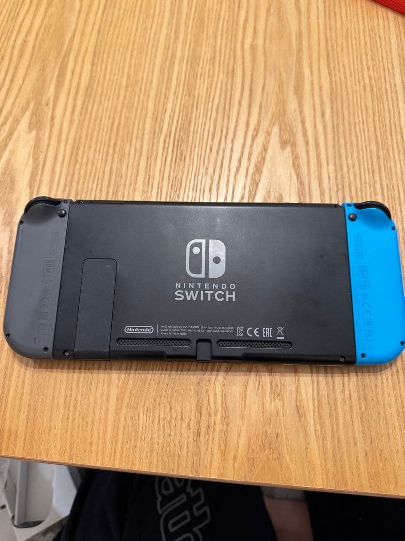 Nintendo Switch 本体、ブルー、グレーJoyCon、その他周辺機器