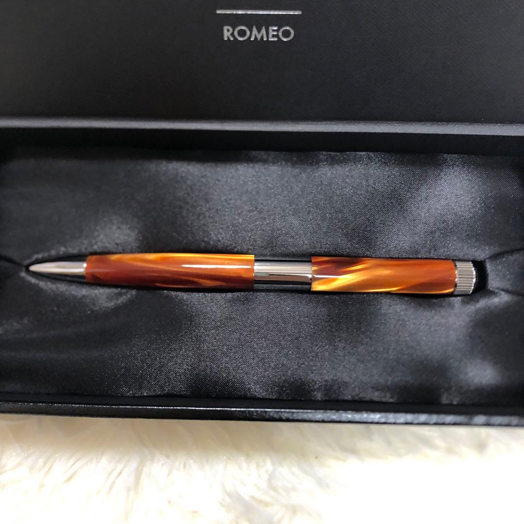 伊東屋 ロメオ No.3 ボールペン 細軸 イタリアンアンバー 24時間以内