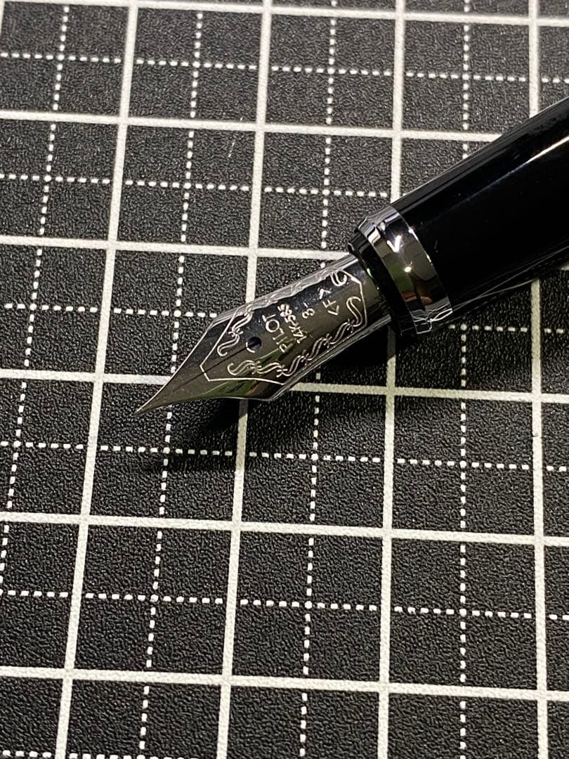 PILOT STELLA 90s Jet-black 万年筆字幅F