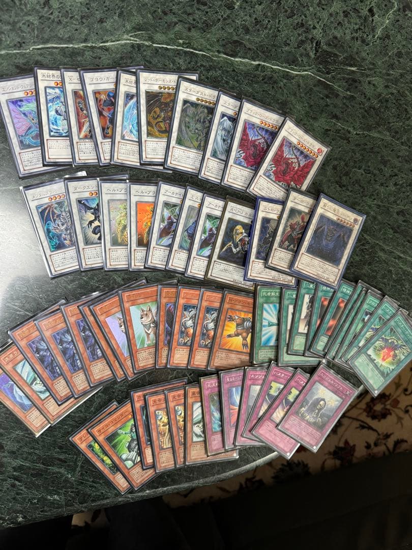 遊戯王まとめ売り　カード2800枚以上⭐︎限定カードあり