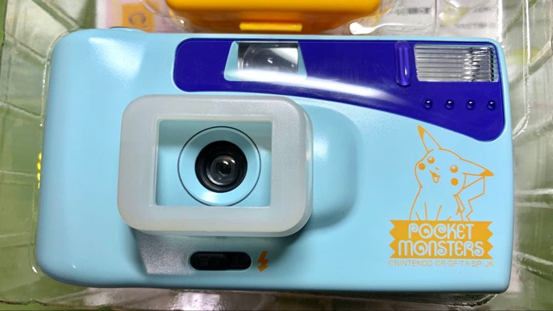 旧TOMY キャラフォト カメラ 初期ポケモン ピカチュウ フィルムカメラ