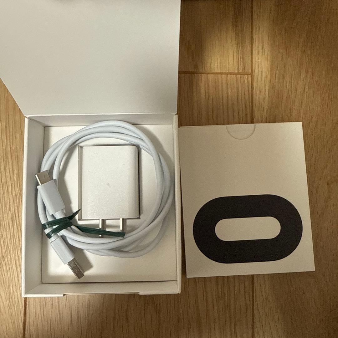 スマホアクセサリー  QUEST 2 64GB