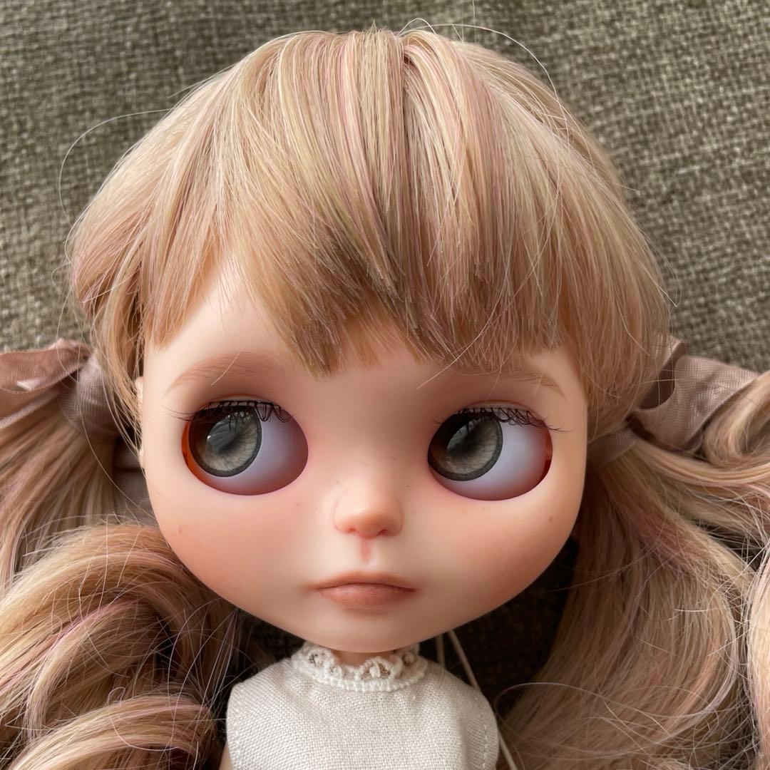 アイシードール 本体 ブロンドカール プーさん様。専用 銀髪ボブ＋