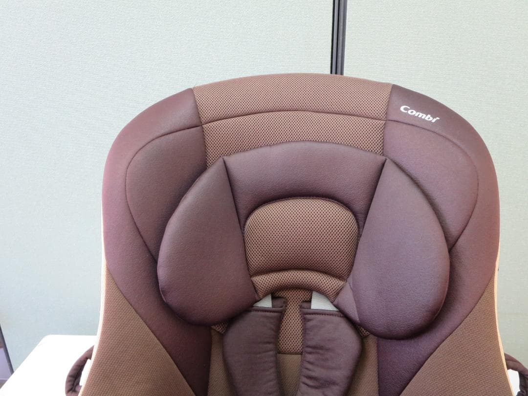 コンビ　チャイルドシート ゼウスターンEG　回転式