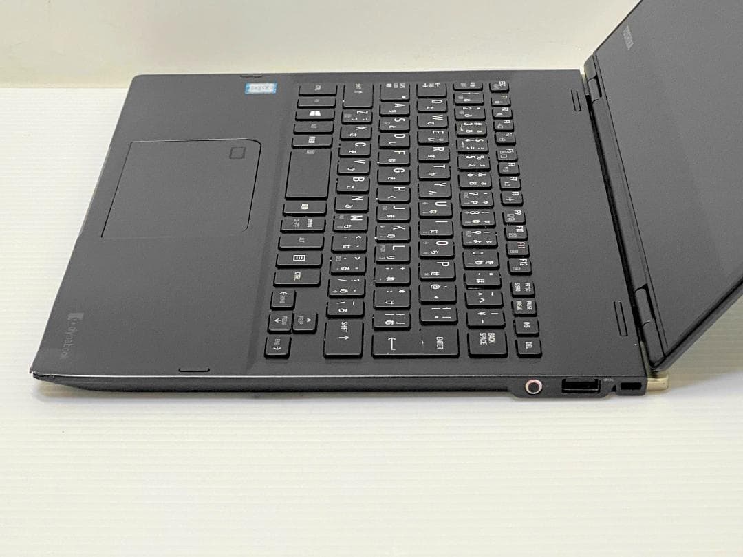 m*i様 2in1タッチパネル dynabook VC72/DN M.2 256