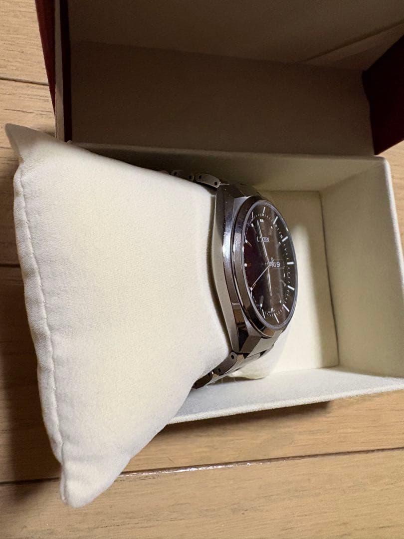 CITIZEN アテッサ H100 Eco-Drive 電波時計 中古