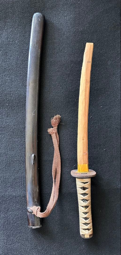 刀装具　 脇差　拵え　鍔【国廣】銘　花文目貫　時代 武具　 骨董　古美術　現状A