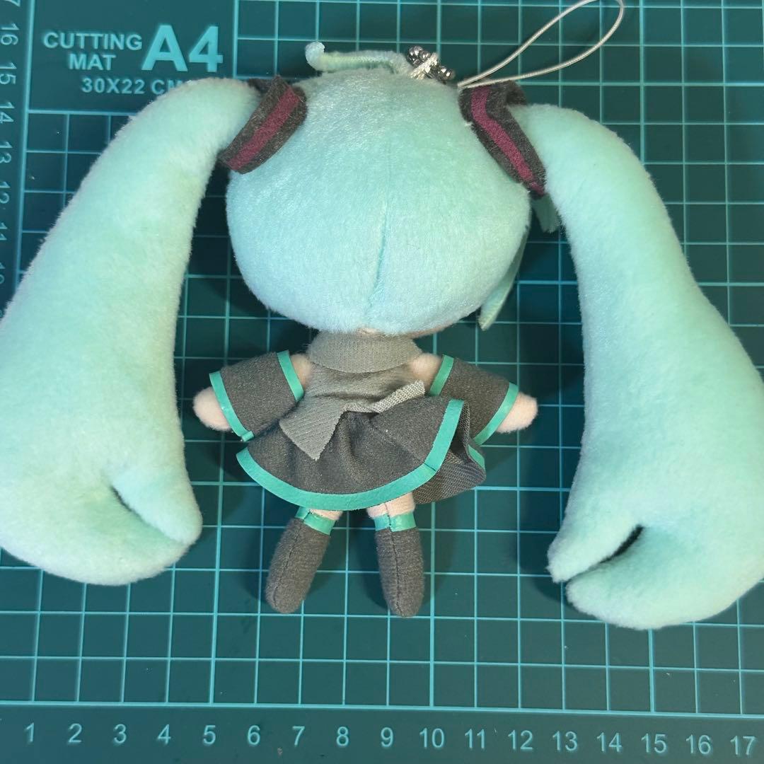 ボーカロイド初音ミク　ボカロ　ぬいぐるみマスコットA ストラップ