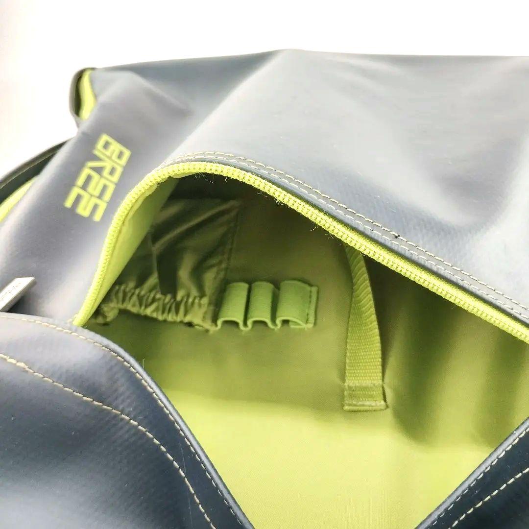 BREEブリー キャリーバッグ スーツケース 機内持込可 PVC ネイビー