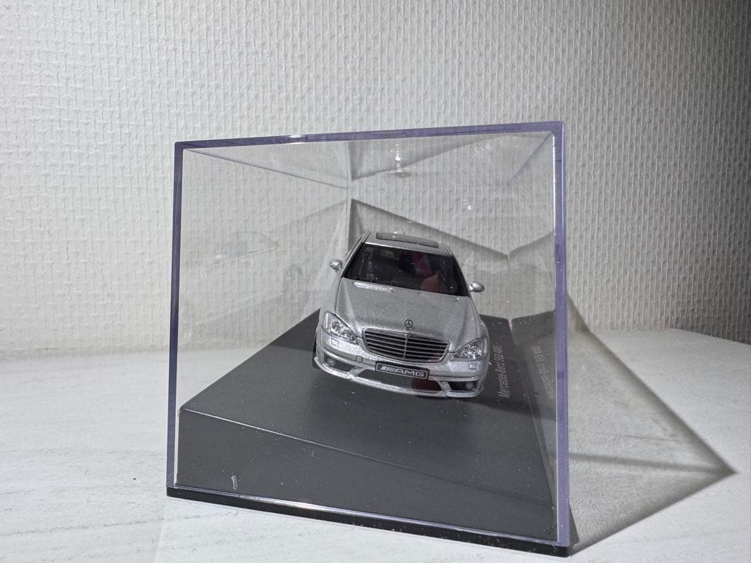 ミニカー AUTOart Mercedes-Benz S63 AMG 1:43