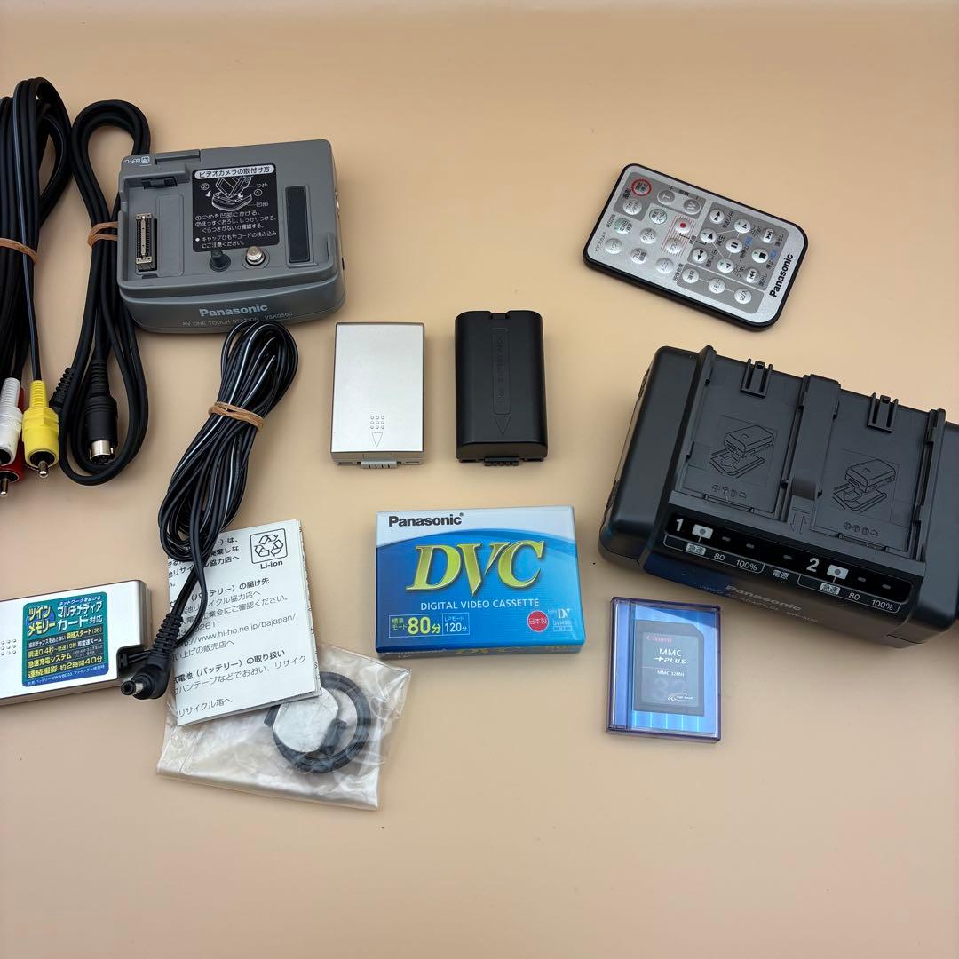 美品 縦型 Panasonic NV-C3 MiniDVビデオカメラ ダビング