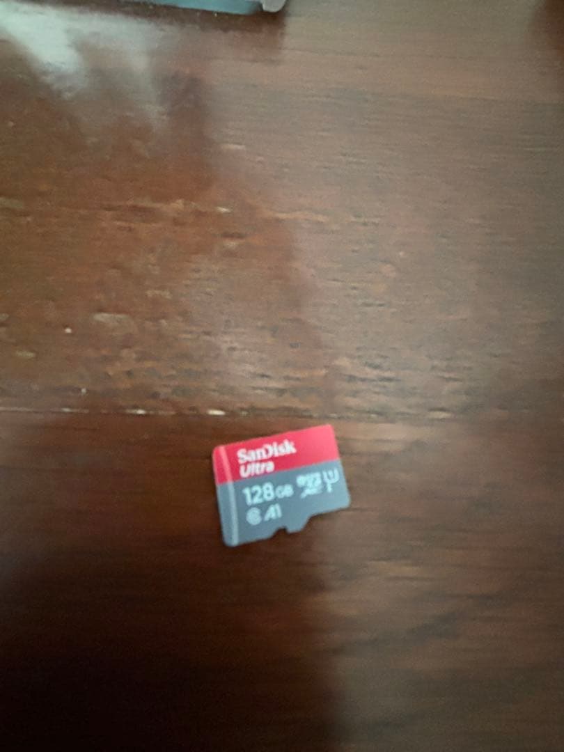 Nintendo Switch 本体 と プロコンと128GBのSDカード