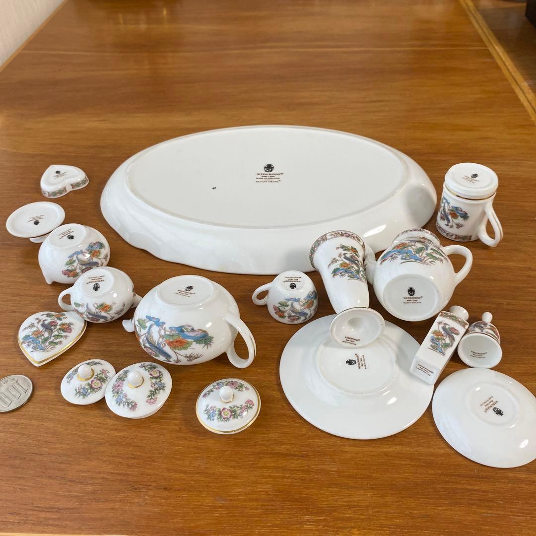 ウェッジウッド クタニクレーン ミニチュアセット 黒壺 14ピース