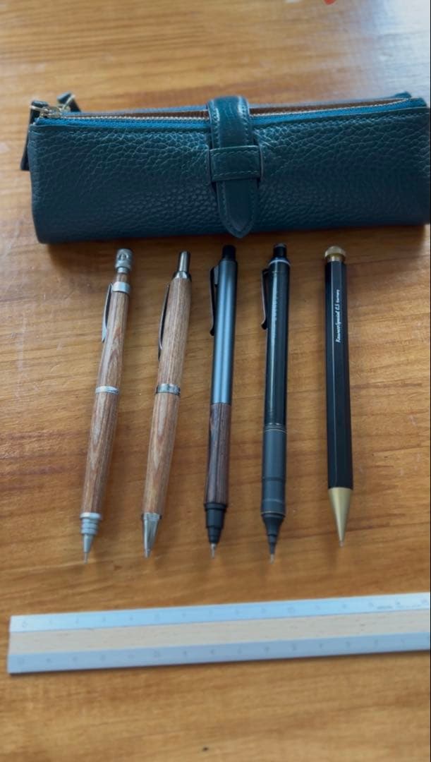 ペンケース、シャーペンまとめ売り レザーペンケース・シャーペン