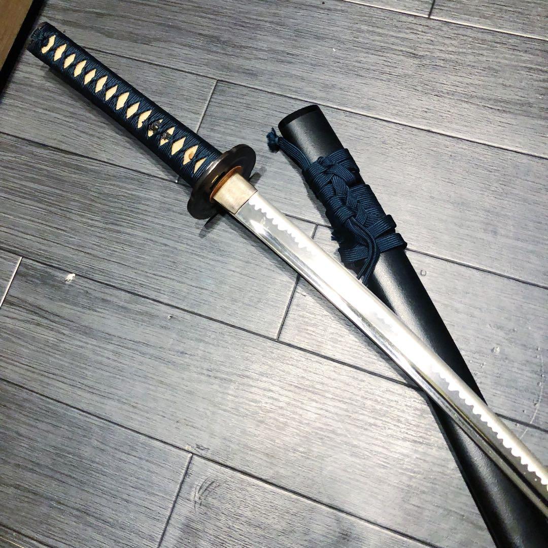 高級模造刀　居合刀　樋入り刀身　青緑拵え　亜合金刀身　名刀