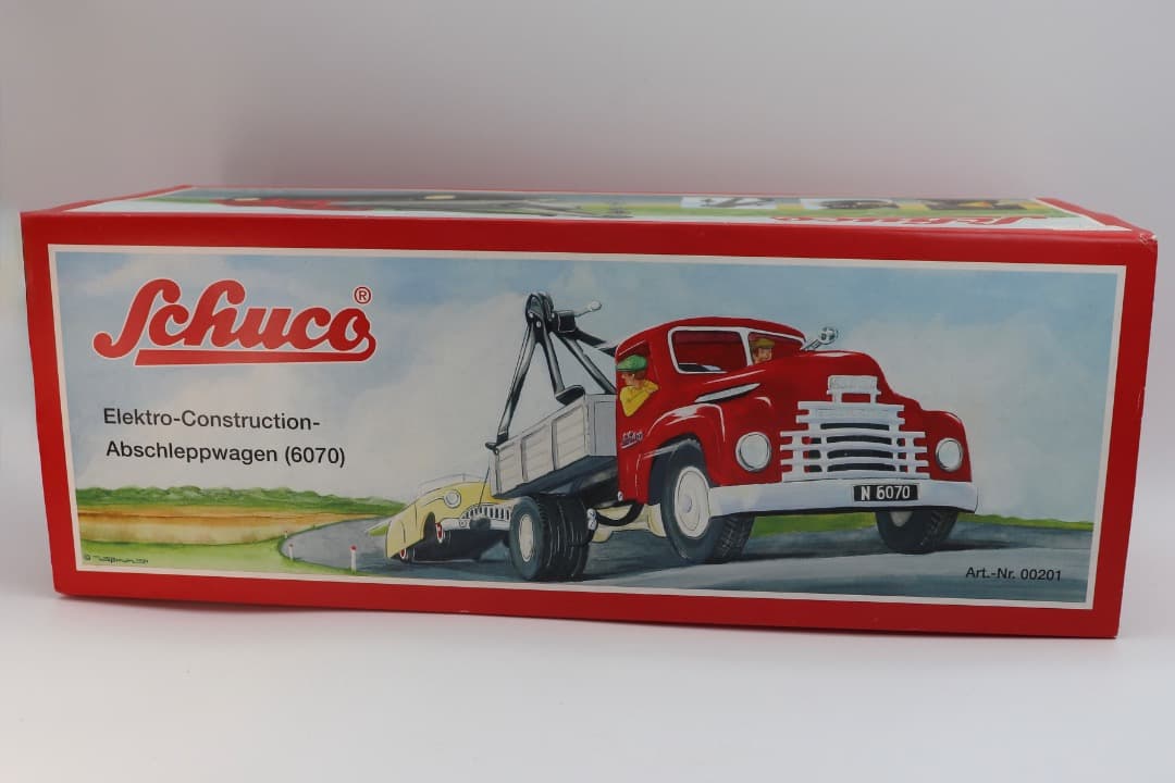 シュコー・コンストラクション・ブレーク・ダウン・レッカートラック リモコン付き