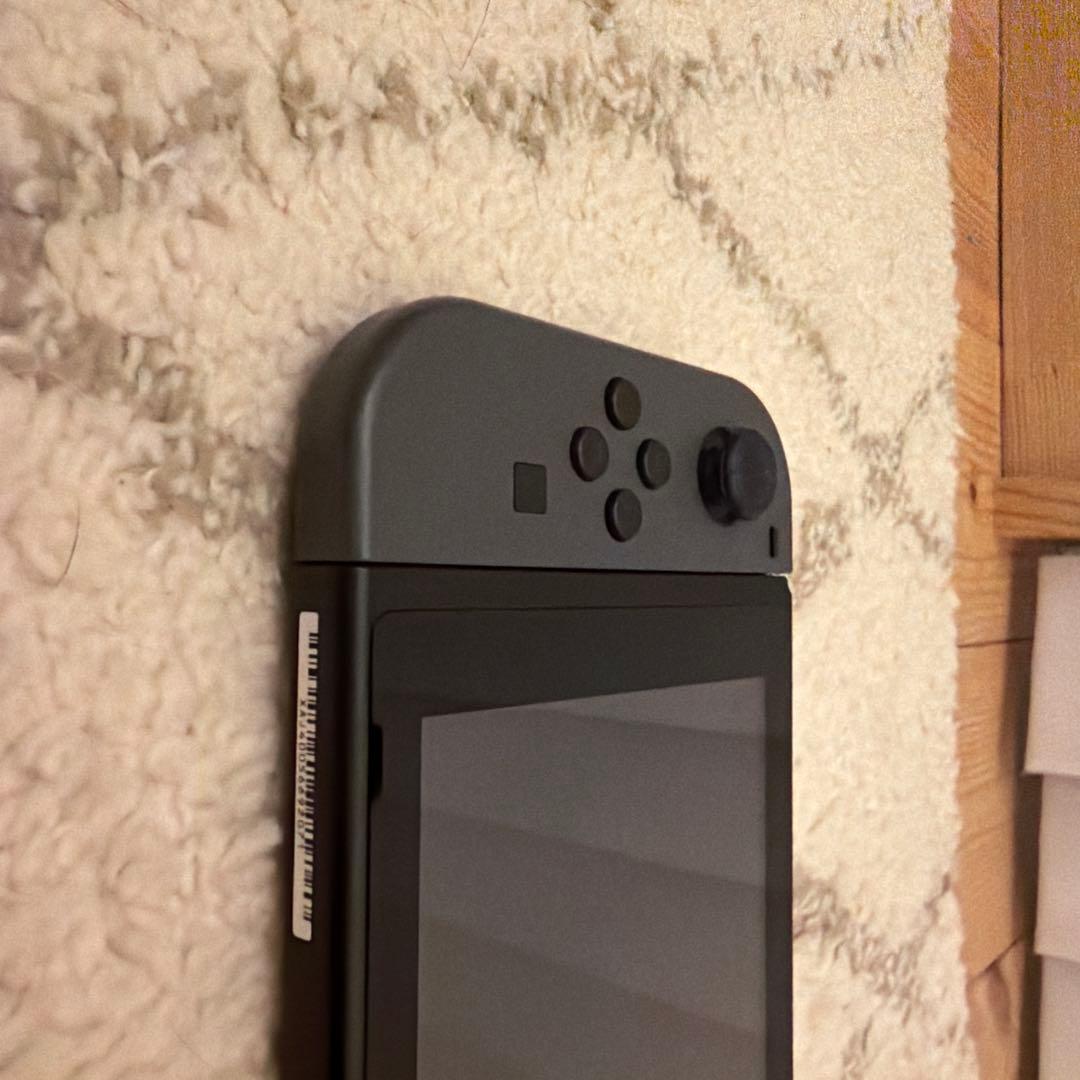 Nintendo Switch 本体　ブラック　グレー　コントローラーおまけ付き