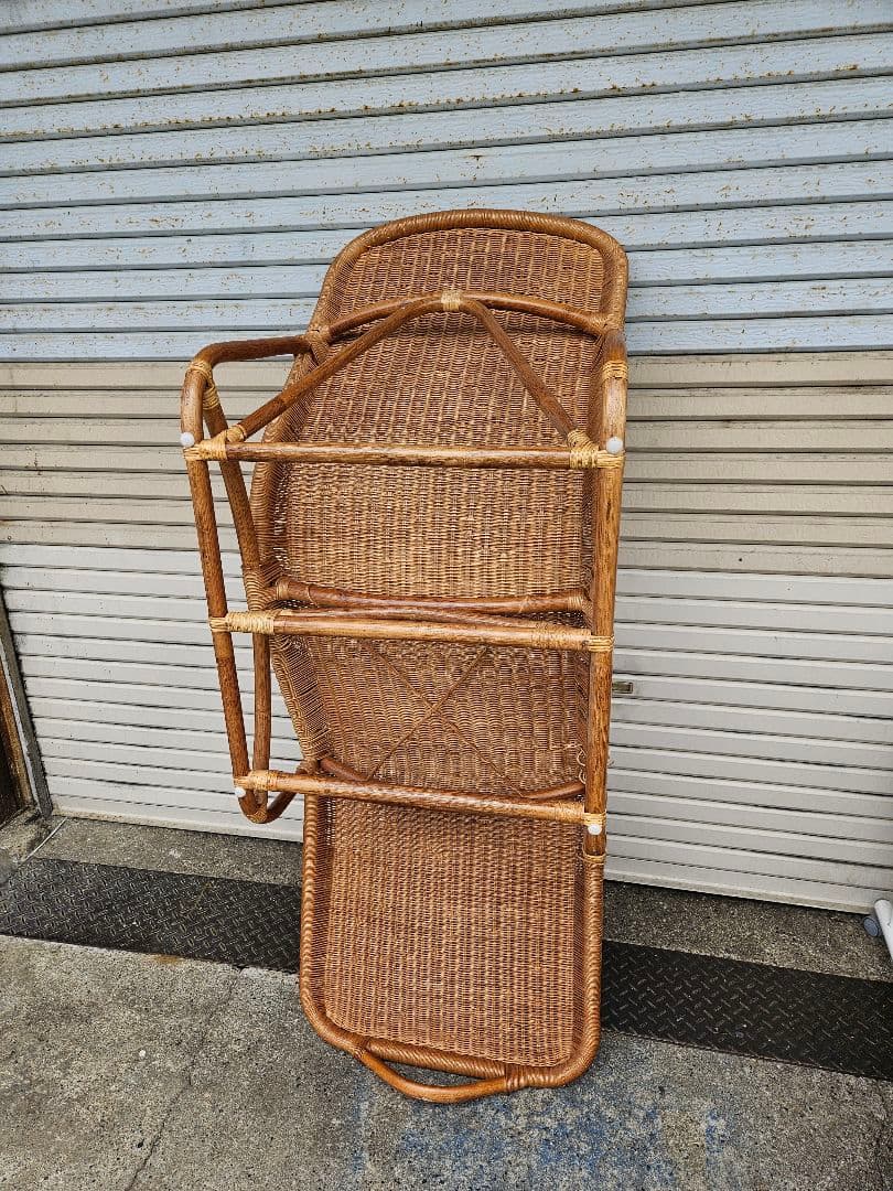 ヴィンテージ 古いラタンのシェーズロング 寝椅子 ソファ 古家具 藤