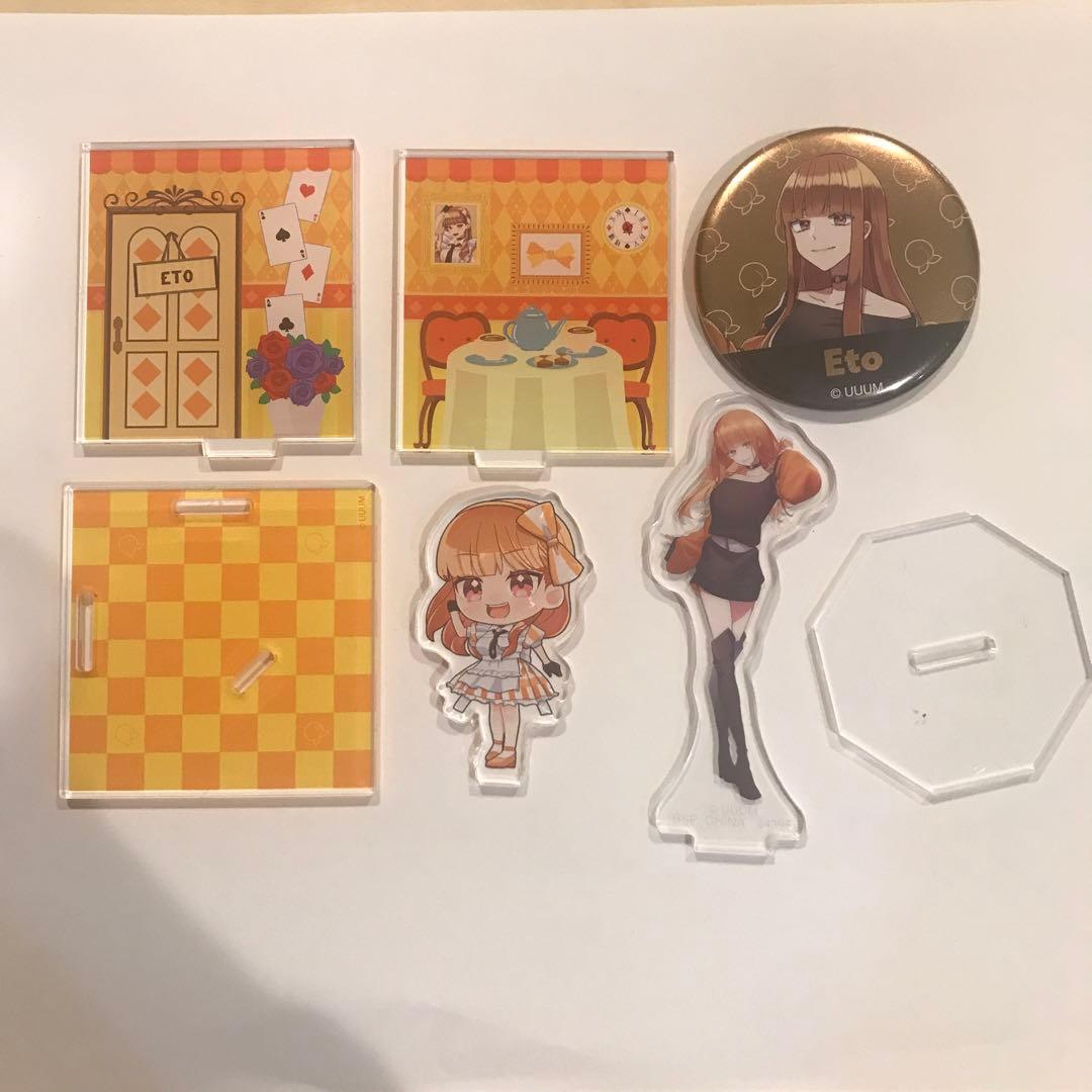 カラフルピーチからぴちえとまとめ売り缶バッジトレカアクスタ他