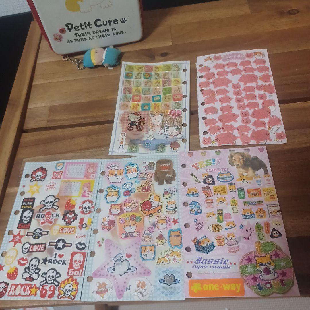 Petit Cure シールブック　完成品