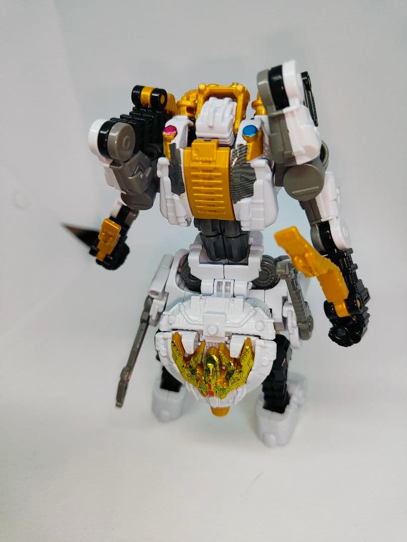 バンダイ　ミニプラシリーズ　王様戦隊キングオージャー　ゴッドキングオージャー