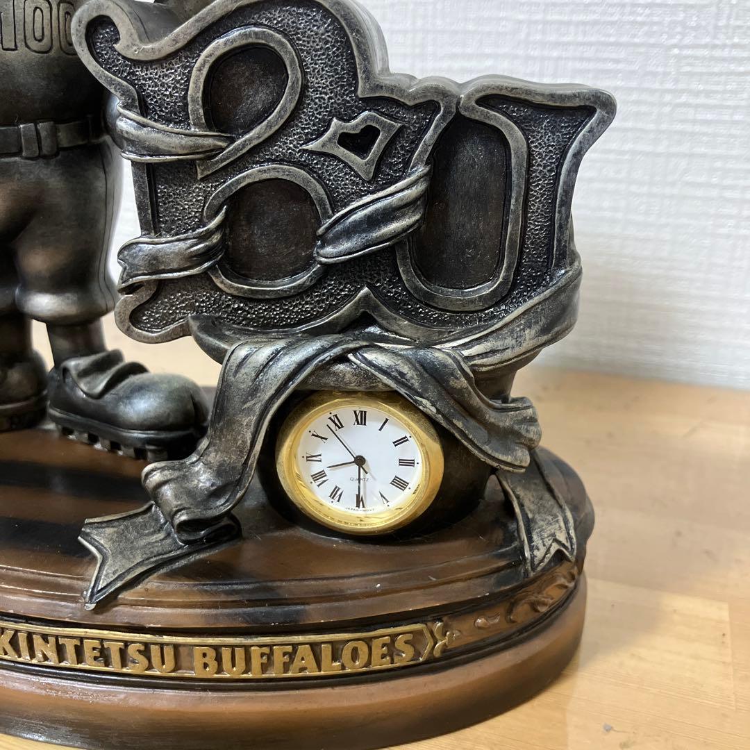 近鉄バファローズ　ブロンズ像　銅像