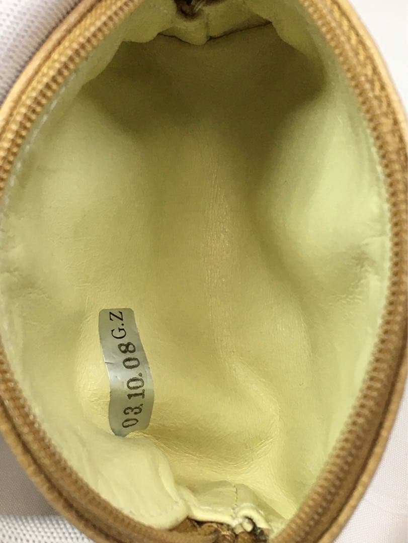 シャネル　キャビアスキン　ケース