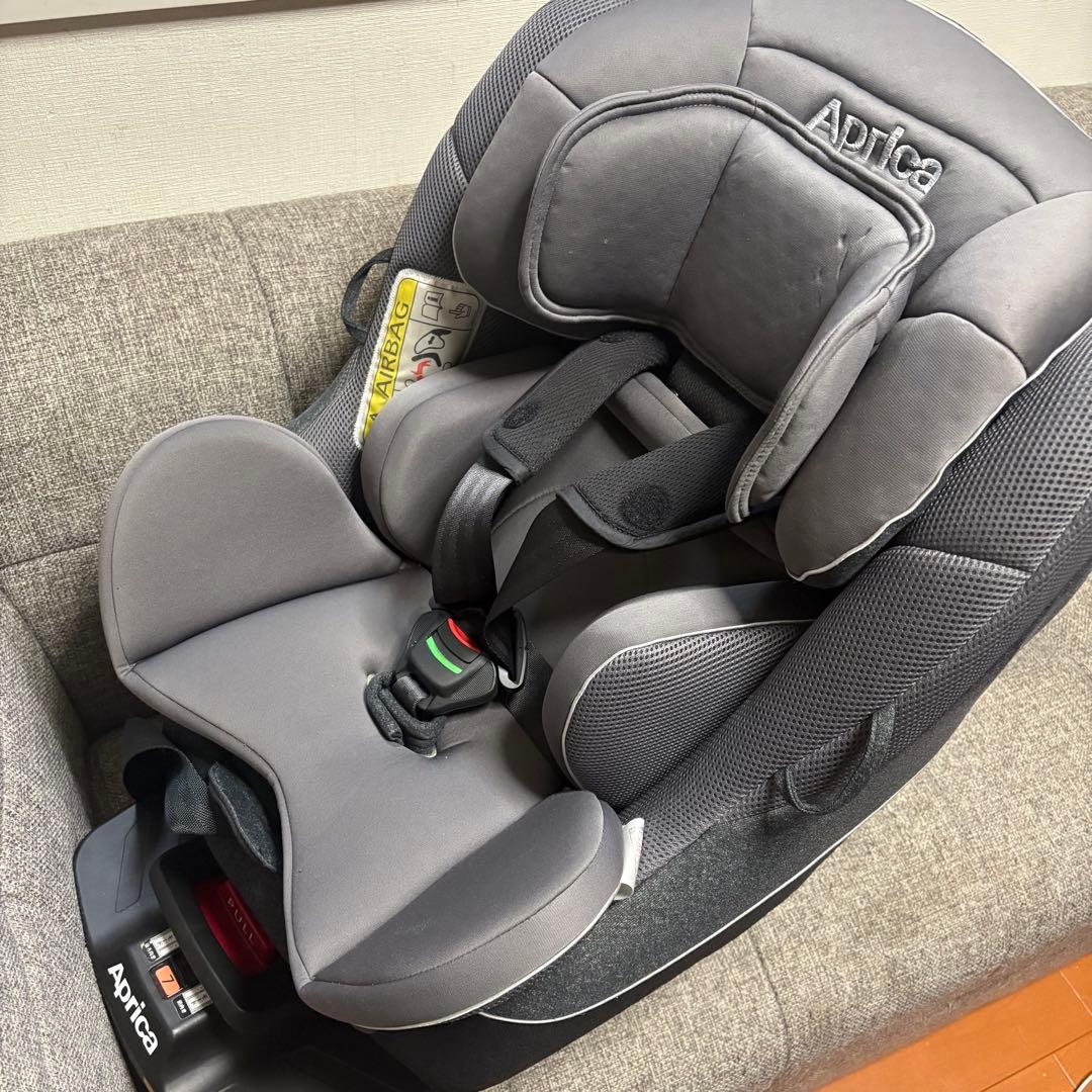 チャイルドシート LUNA