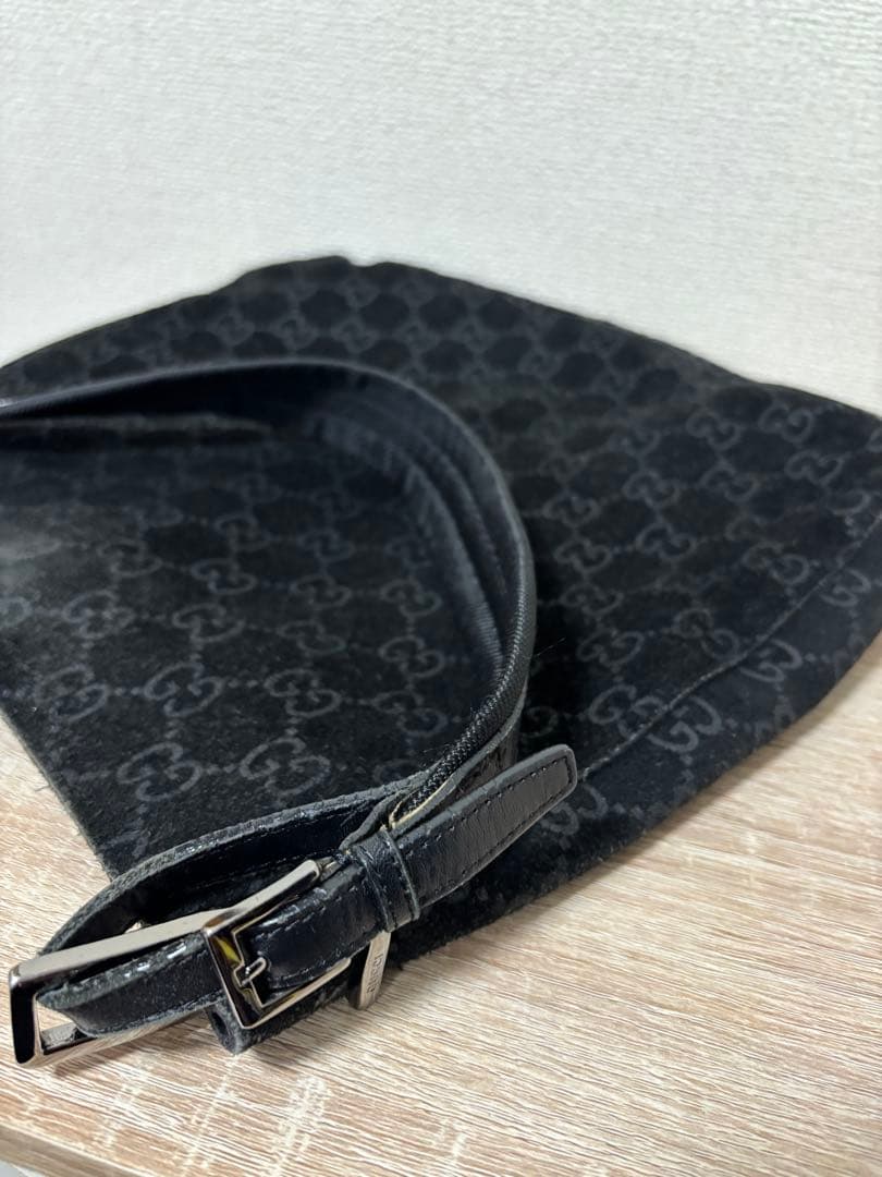 GUCCIグッチ★スエードGG柄黒ショルダーバッグ