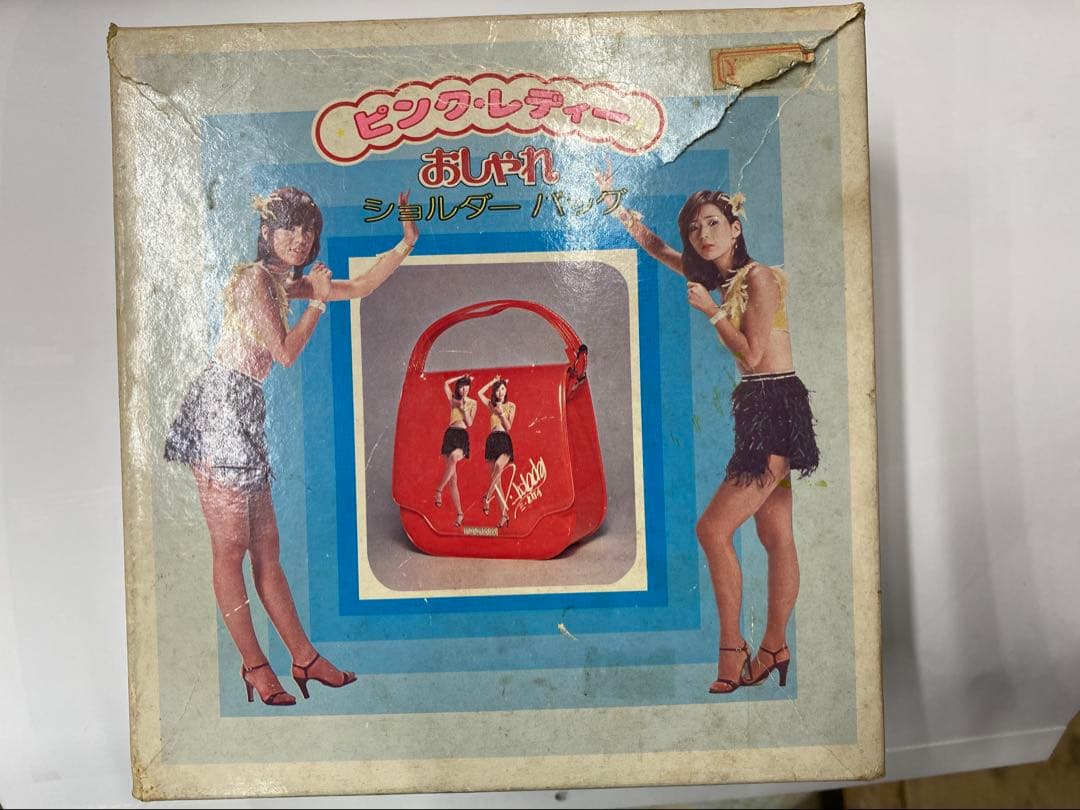 未使用　ピンクレディ　ショルダーバッグ 箱つき